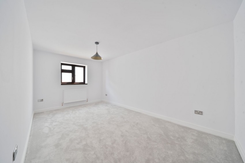 Images for Twentypence Road, Cottenham, CB24 EAID:4037033056 BID:e9c2a2d5-4edb-4404-af16-967a1de68210