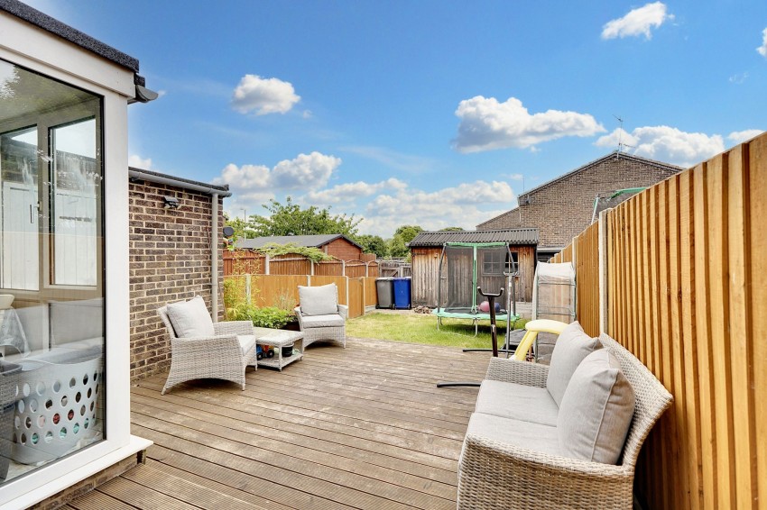 Images for George Lambton Avenue, Newmarket, CB8 EAID:4037033056 BID:e22d2fe2-cd8a-4ee5-877e-aff44adbf8aa
