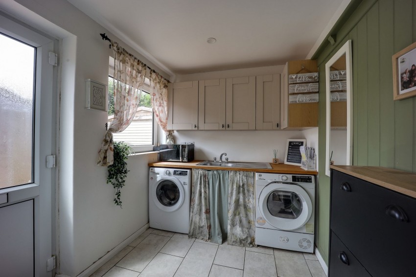 Images for Elmfield Drive, Elm, PE14 EAID:4037033056 BID:1d497ef6-e698-4427-833a-3b42529ac059