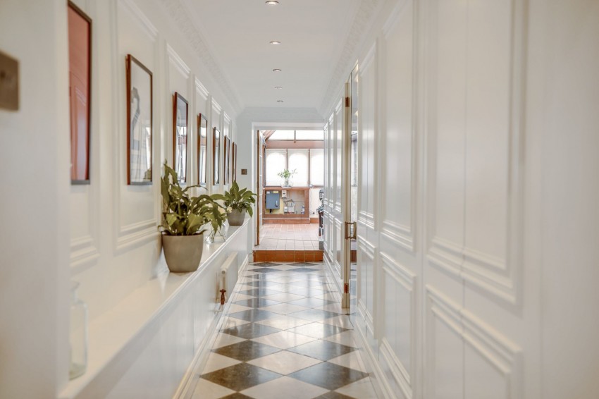 Images for Cheveley Park, Cheveley, CB8 EAID:4037033056 BID:e22d2fe2-cd8a-4ee5-877e-aff44adbf8aa