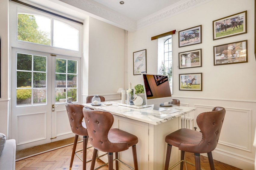 Images for Cheveley Park, Cheveley, CB8 EAID:4037033056 BID:e22d2fe2-cd8a-4ee5-877e-aff44adbf8aa