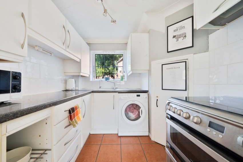 Images for Humphreys Road, Cambridge, CB4 EAID:4037033056 BID:df7a2b8e-b283-433c-96bc-9990089caf32