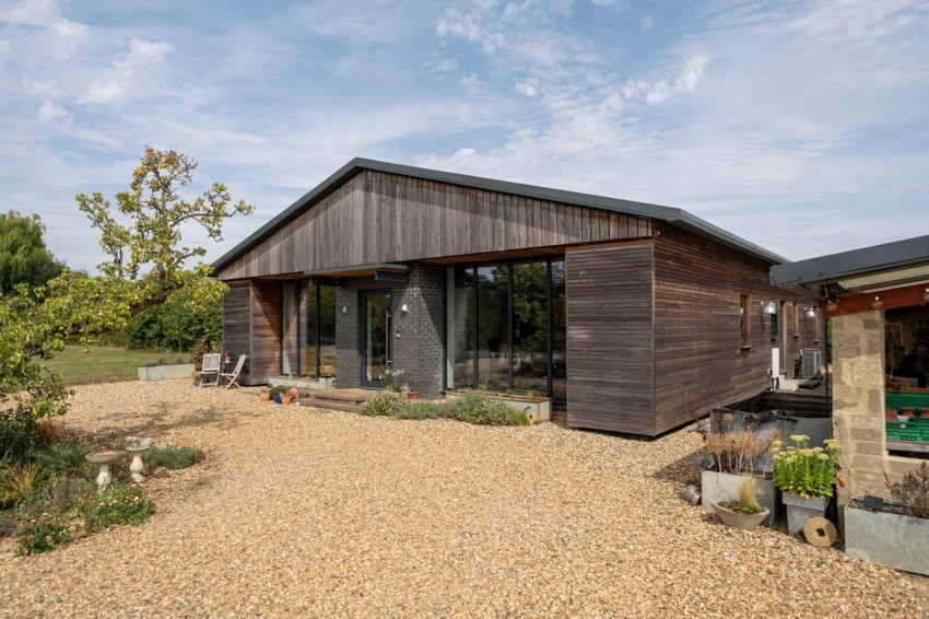 Images for Twentypence Road, Cottenham, CB24 EAID:4037033056 BID:e9c2a2d5-4edb-4404-af16-967a1de68210
