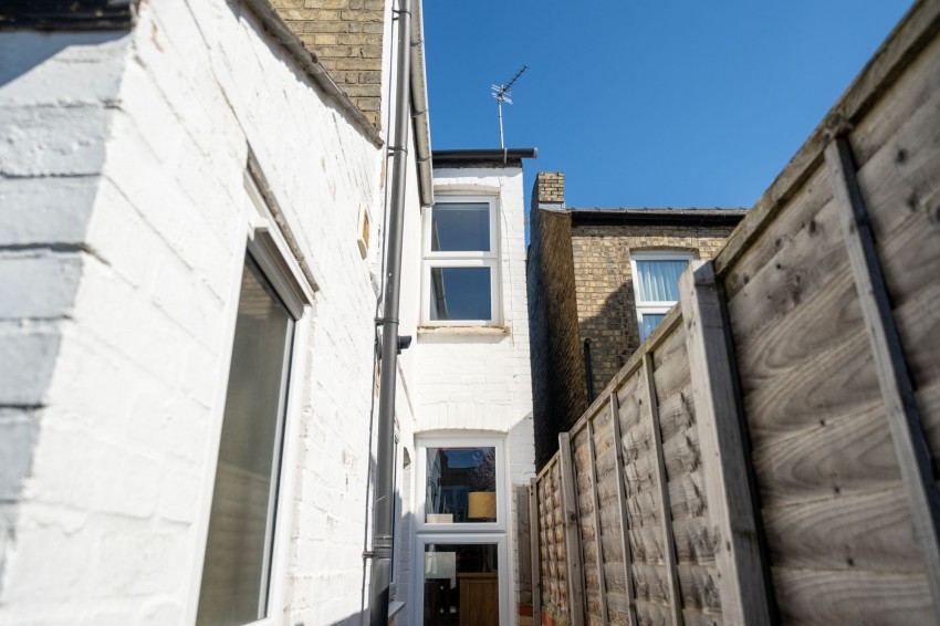 Images for Ross Street, Cambridge, CB1 EAID:4037033056 BID:df7a2b8e-b283-433c-96bc-9990089caf32