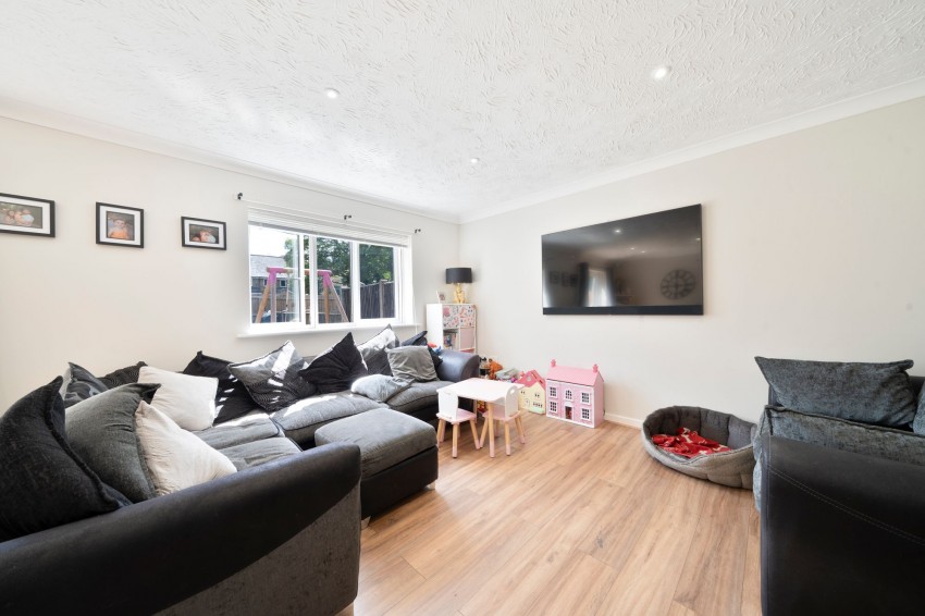 Images for Gunning Road, Ely, CB7 EAID:4037033056 BID:d3db0e0c-3850-402c-b88b-52680bec4ac9