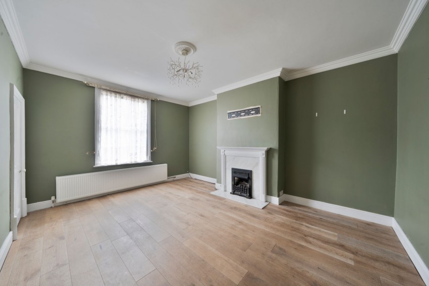 Images for Wellington Street, Littleport, CB6 EAID:4037033056 BID:d3db0e0c-3850-402c-b88b-52680bec4ac9