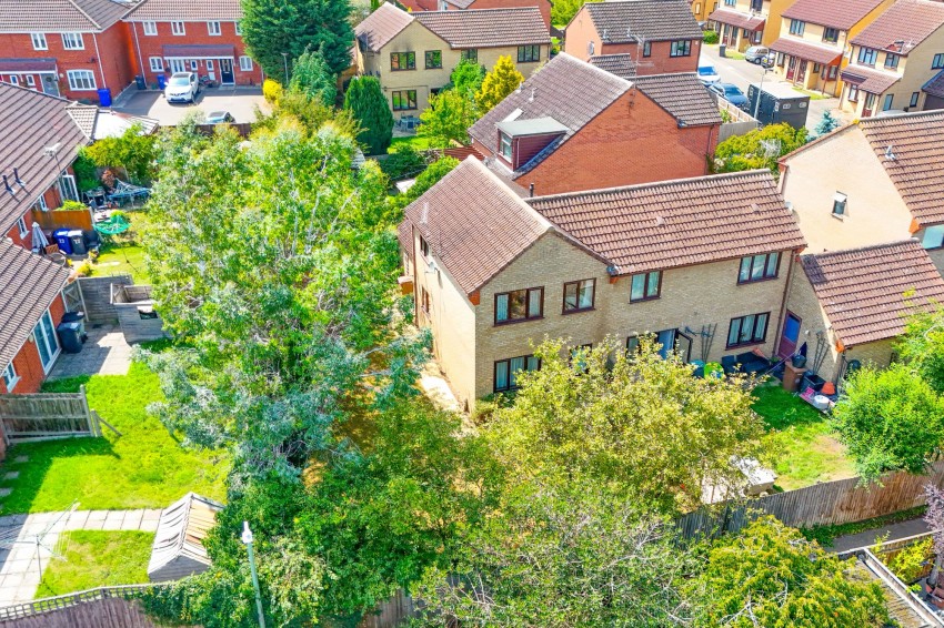 Images for Bill Rickaby Drive, Newmarket, CB8 EAID:4037033056 BID:e22d2fe2-cd8a-4ee5-877e-aff44adbf8aa
