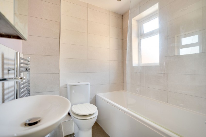 Images for Bill Rickaby Drive, Newmarket, CB8 EAID:4037033056 BID:e22d2fe2-cd8a-4ee5-877e-aff44adbf8aa
