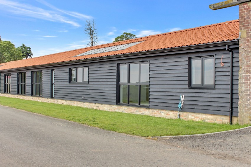 Images for Coldham Bank, March, PE15 EAID:4037033056 BID:1d497ef6-e698-4427-833a-3b42529ac059