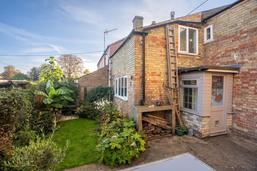 Images for High Street, Earith, PE28 EAID:4037033056 BID:e9c2a2d5-4edb-4404-af16-967a1de68210