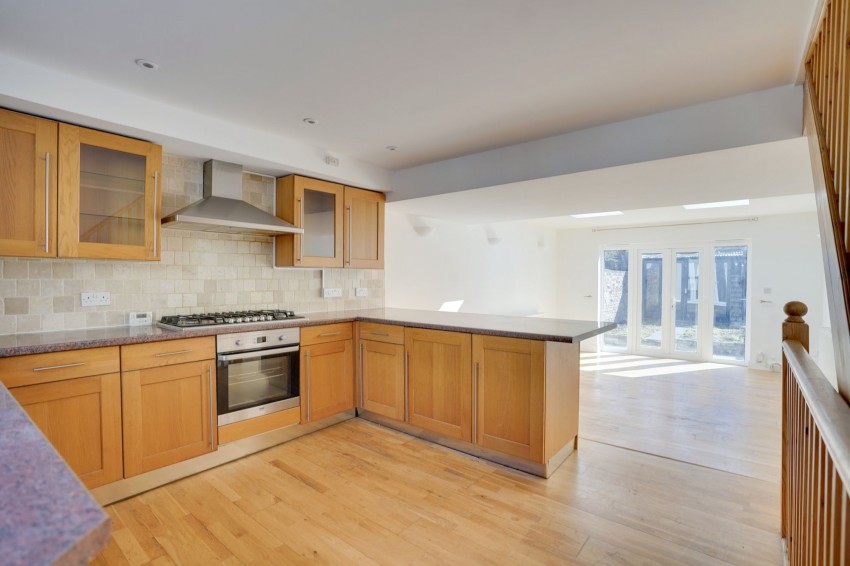 Images for Queen Street, Newmarket, CB8 EAID:4037033056 BID:e22d2fe2-cd8a-4ee5-877e-aff44adbf8aa