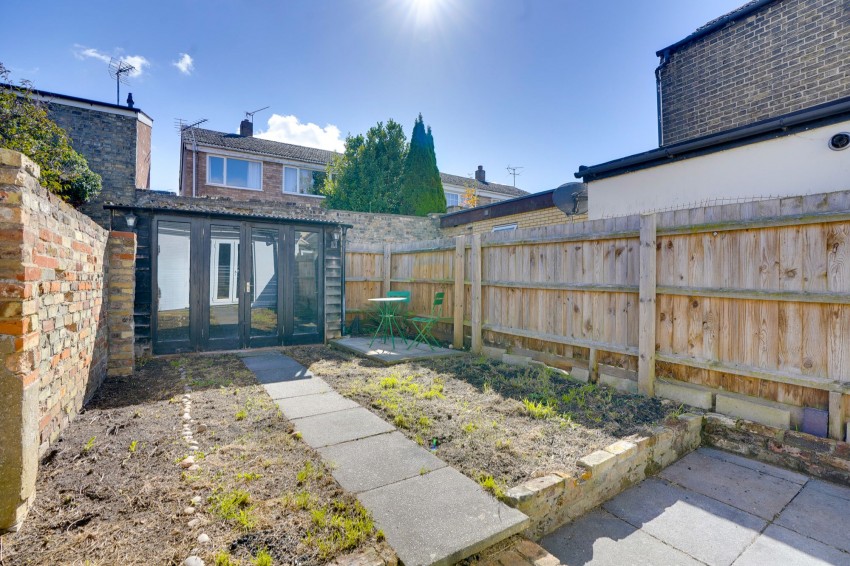Images for Queen Street, Newmarket, CB8 EAID:4037033056 BID:e22d2fe2-cd8a-4ee5-877e-aff44adbf8aa