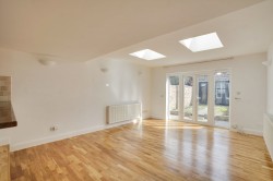 Images for Queen Street, Newmarket, CB8