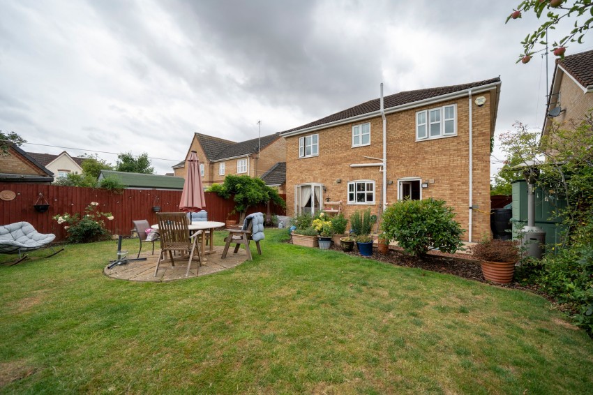 Images for Farriers Gate, Chatteris, PE16 EAID:4037033056 BID:d3db0e0c-3850-402c-b88b-52680bec4ac9