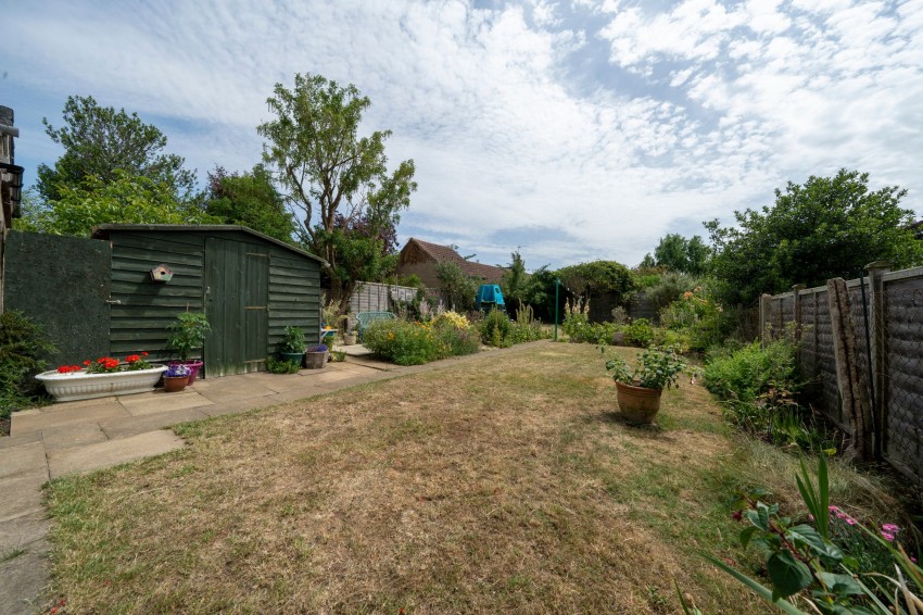 Images for Rooks Street, Cottenham, CB24 EAID:4037033056 BID:e9c2a2d5-4edb-4404-af16-967a1de68210