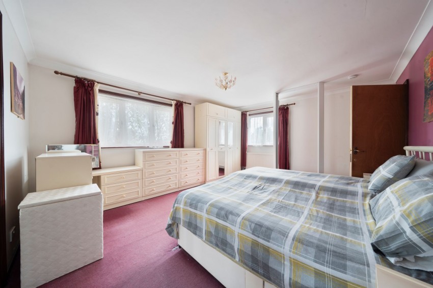 Images for High Street, Fen Ditton, CB5 EAID:4037033056 BID:df7a2b8e-b283-433c-96bc-9990089caf32