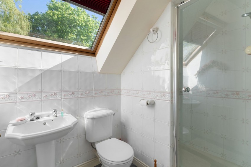 Images for Meadow Lane, Linton, CB21 EAID:4037033056 BID:2f5b1148-b901-4d34-9e72-64b6a96df570