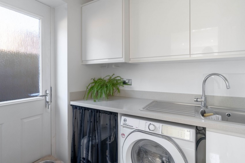 Images for Lofthouse Way, Longstanton, CB24 EAID:4037033056 BID:e9c2a2d5-4edb-4404-af16-967a1de68210