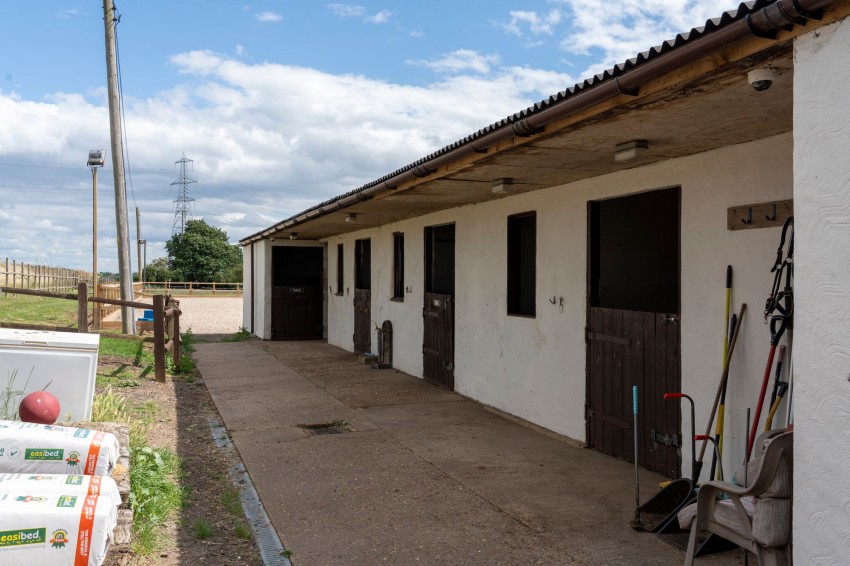 Images for Padnal Bank, Queen Adelaide, CB7 EAID:4037033056 BID:d3db0e0c-3850-402c-b88b-52680bec4ac9
