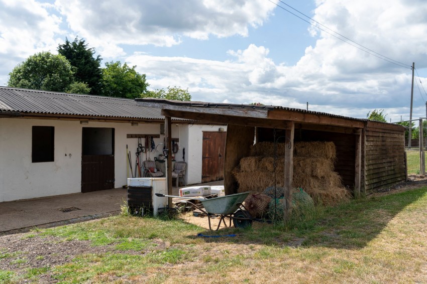 Images for Padnal Bank, Queen Adelaide, CB7 EAID:4037033056 BID:d3db0e0c-3850-402c-b88b-52680bec4ac9