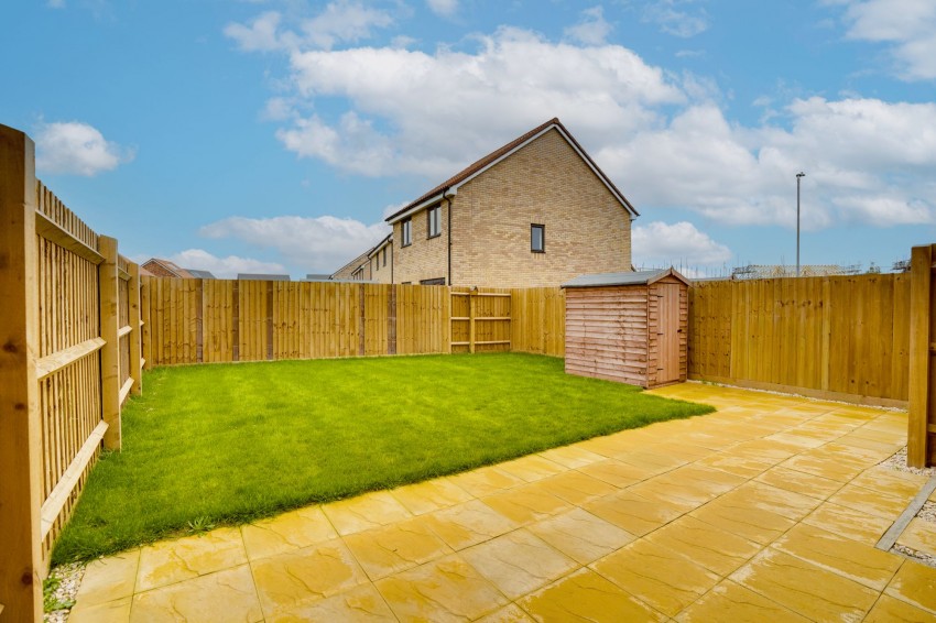 Images for Rosemary Gardens, Kennett, CB8 EAID:4037033056 BID:e22d2fe2-cd8a-4ee5-877e-aff44adbf8aa