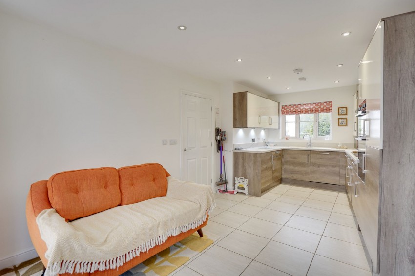 Images for St. Marys Road, Kentford, CB8 EAID:4037033056 BID:e22d2fe2-cd8a-4ee5-877e-aff44adbf8aa