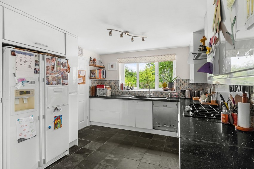 Images for Brookfield Road, Sawston, CB22 EAID:4037033056 BID:2f5b1148-b901-4d34-9e72-64b6a96df570