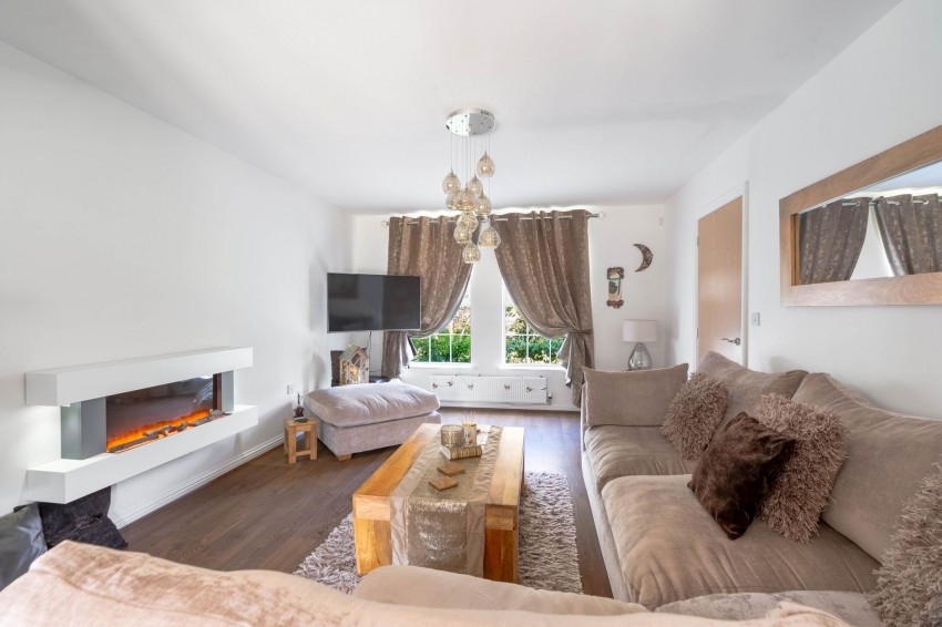 Images for Mitchcroft Road, Longstanton, CB24 EAID:4037033056 BID:e9c2a2d5-4edb-4404-af16-967a1de68210