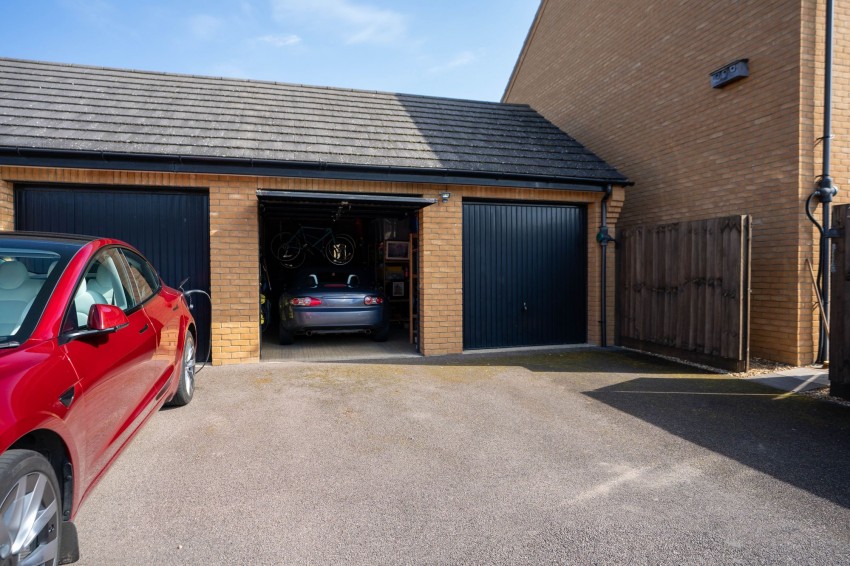 Images for Mitchcroft Road, Longstanton, CB24 EAID:4037033056 BID:e9c2a2d5-4edb-4404-af16-967a1de68210
