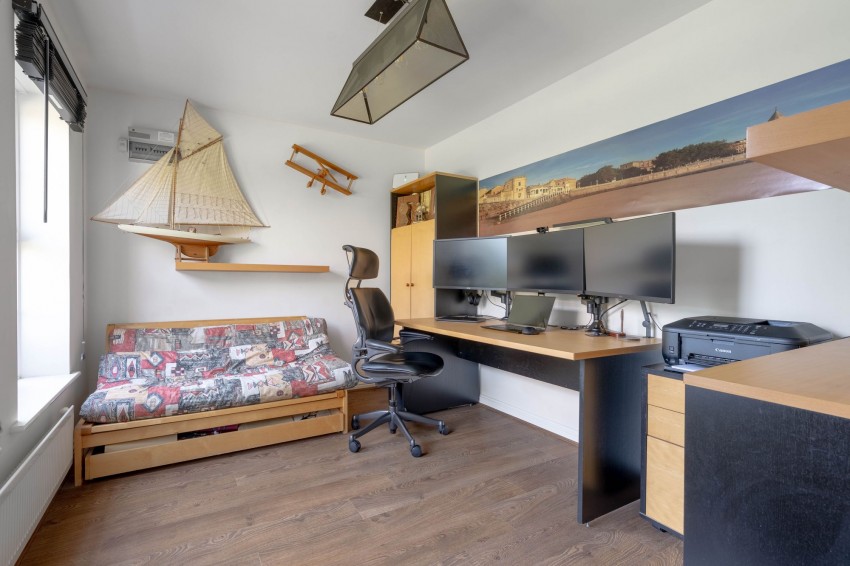 Images for Mitchcroft Road, Longstanton, CB24 EAID:4037033056 BID:e9c2a2d5-4edb-4404-af16-967a1de68210