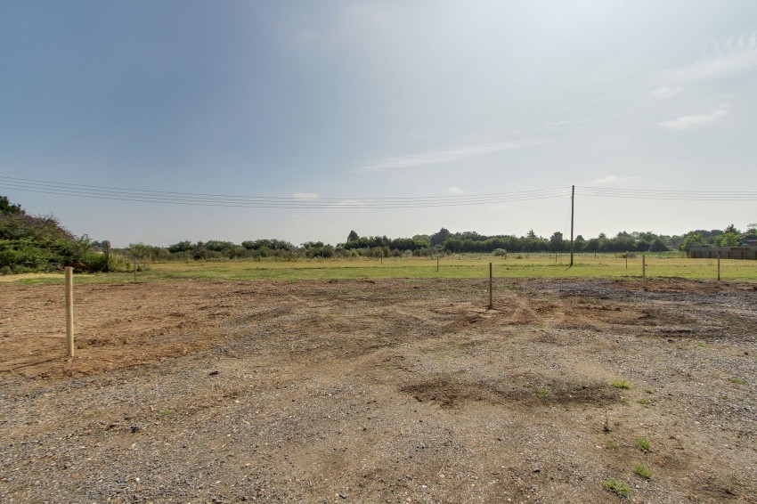 Images for Bambers Lane, Emneth, PE14 EAID:4037033056 BID:1d497ef6-e698-4427-833a-3b42529ac059