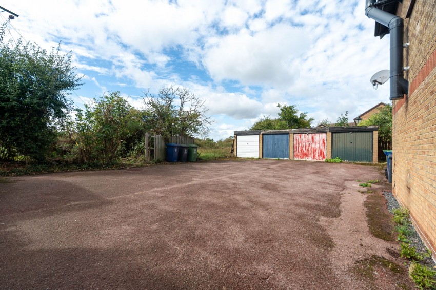Images for Vermuyden Way, Fen Drayton, CB24 EAID:4037033056 BID:e9c2a2d5-4edb-4404-af16-967a1de68210