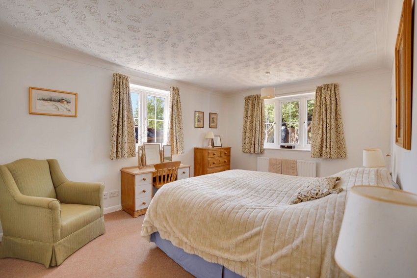 Images for Mill Road, Gazeley, CB8 EAID:4037033056 BID:e22d2fe2-cd8a-4ee5-877e-aff44adbf8aa
