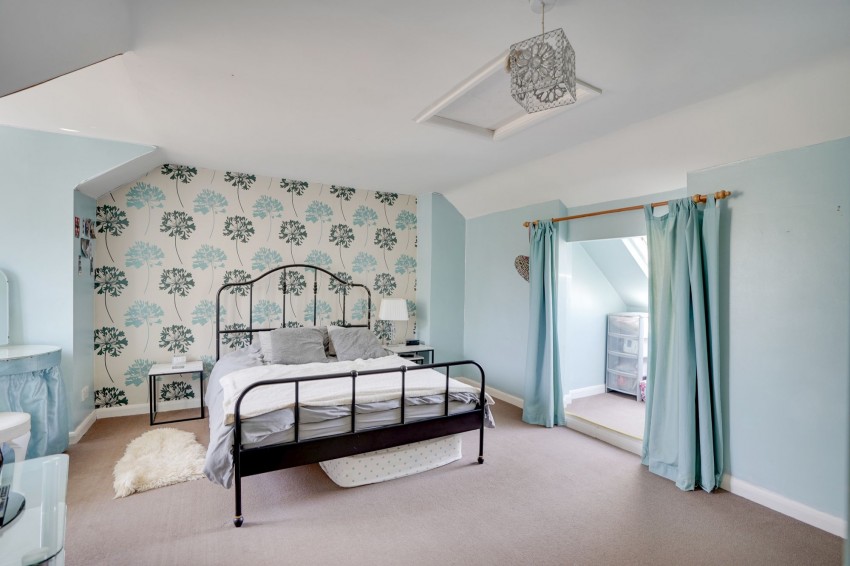 Images for Mill Road, Gazeley, CB8 EAID:4037033056 BID:e22d2fe2-cd8a-4ee5-877e-aff44adbf8aa