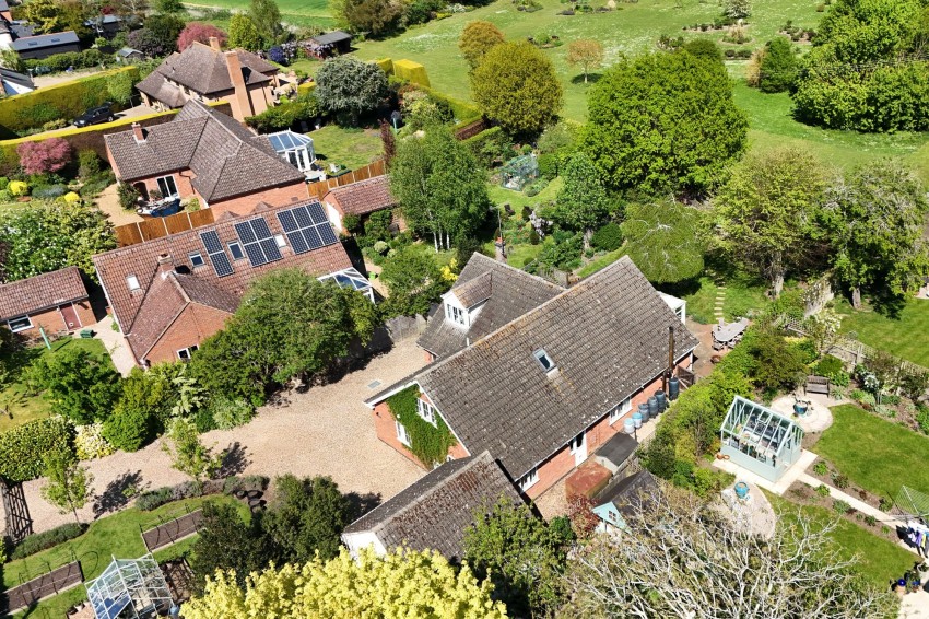 Images for Mill Road, Gazeley, CB8 EAID:4037033056 BID:e22d2fe2-cd8a-4ee5-877e-aff44adbf8aa