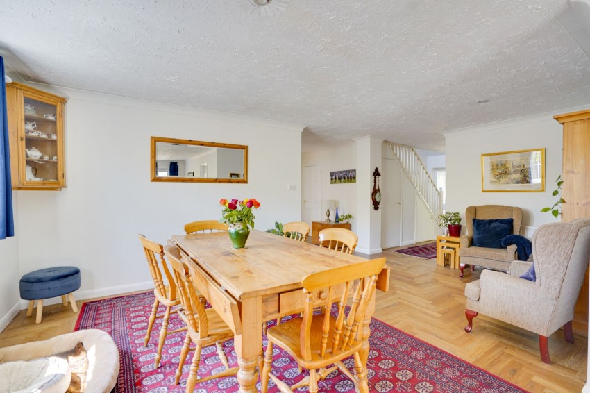 Images for Mill Road, Gazeley, CB8 EAID:4037033056 BID:e22d2fe2-cd8a-4ee5-877e-aff44adbf8aa