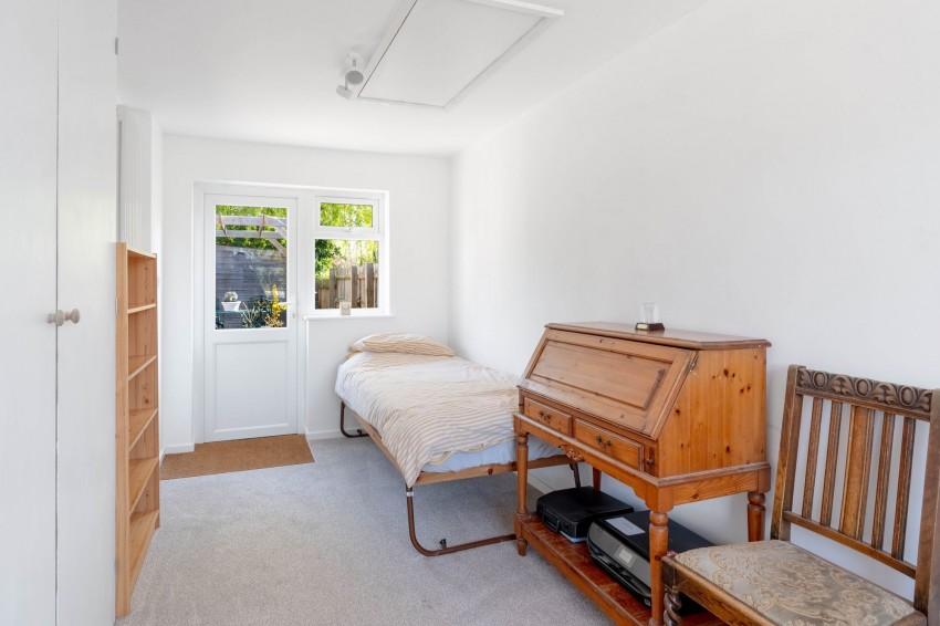 Images for Ladywalk, Longstanton, CB24 EAID:4037033056 BID:e9c2a2d5-4edb-4404-af16-967a1de68210