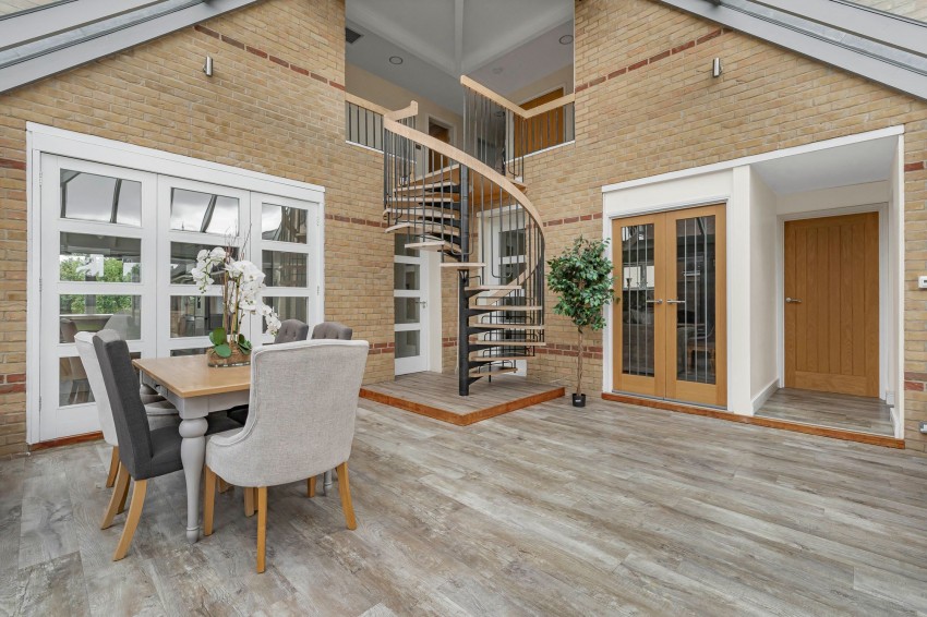 Images for Drury Lane, Wicken, CB7 EAID:4037033056 BID:e22d2fe2-cd8a-4ee5-877e-aff44adbf8aa