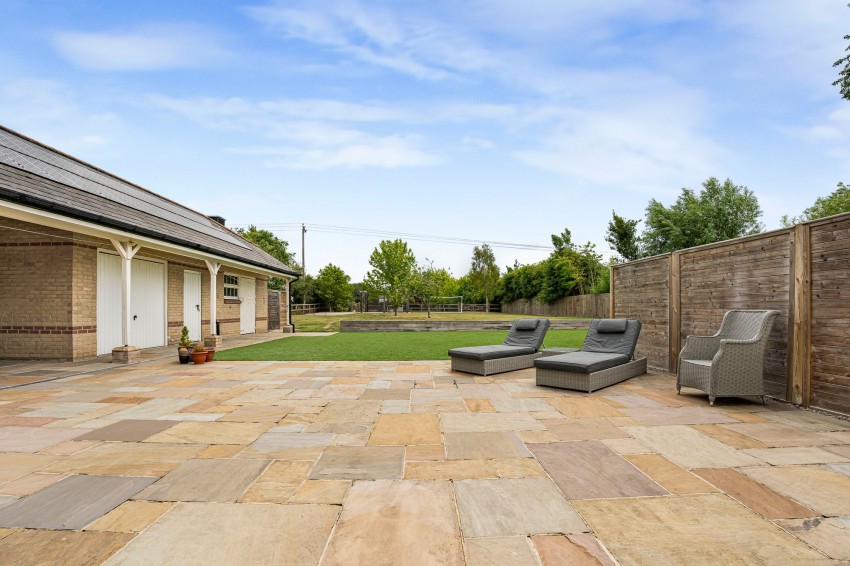 Images for Drury Lane, Wicken, CB7 EAID:4037033056 BID:e22d2fe2-cd8a-4ee5-877e-aff44adbf8aa