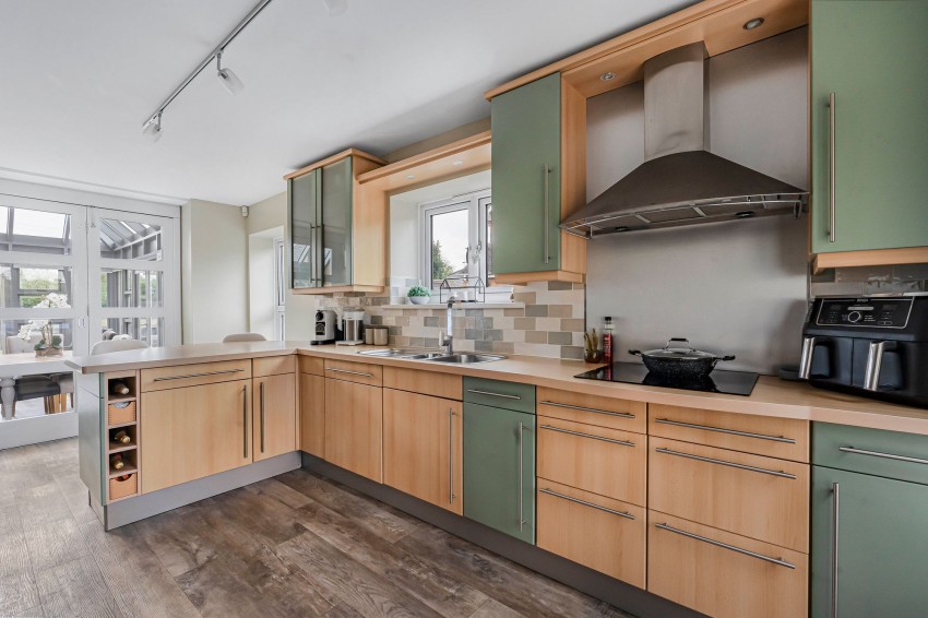 Images for Drury Lane, Wicken, CB7 EAID:4037033056 BID:e22d2fe2-cd8a-4ee5-877e-aff44adbf8aa