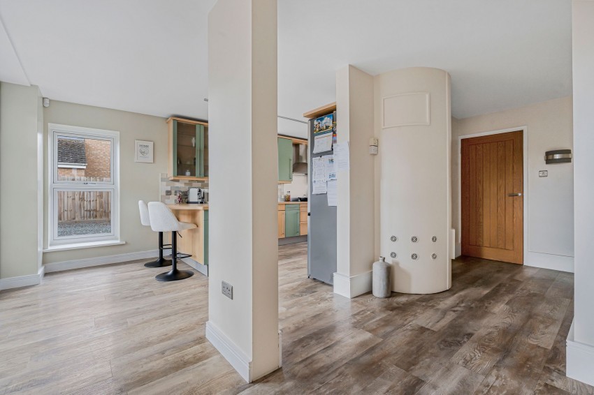 Images for Drury Lane, Wicken, CB7 EAID:4037033056 BID:e22d2fe2-cd8a-4ee5-877e-aff44adbf8aa