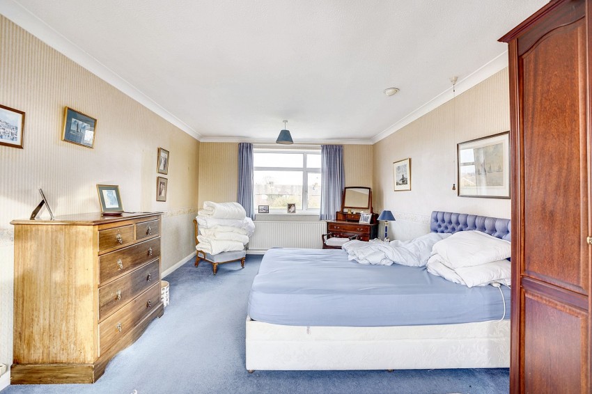 Images for Hamilton Road, Newmarket, CB8 EAID:4037033056 BID:e22d2fe2-cd8a-4ee5-877e-aff44adbf8aa