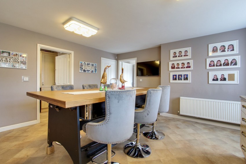 Images for Kenzie Drive, Sutton Bridge, PE12 EAID:4037033056 BID:1d497ef6-e698-4427-833a-3b42529ac059