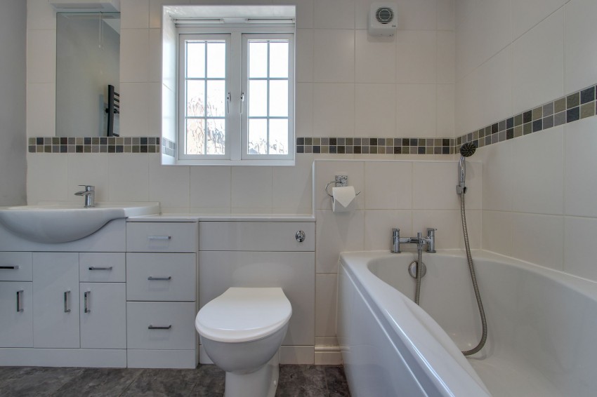 Images for Kenzie Drive, Sutton Bridge, PE12 EAID:4037033056 BID:1d497ef6-e698-4427-833a-3b42529ac059