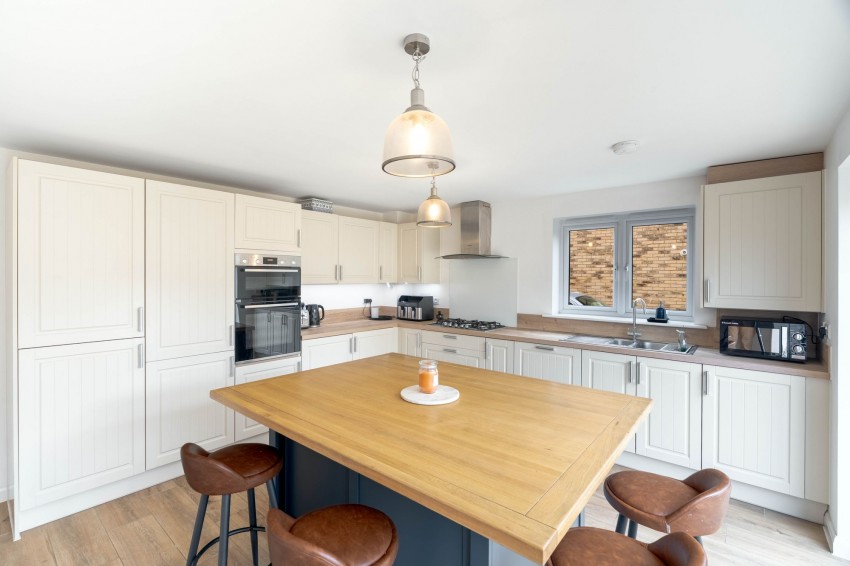 Images for Britannia Road, Northstowe, CB24 EAID:4037033056 BID:e9c2a2d5-4edb-4404-af16-967a1de68210