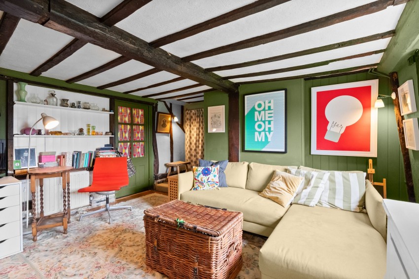 Images for High Street, Barrington, CB22 EAID:4037033056 BID:df7a2b8e-b283-433c-96bc-9990089caf32