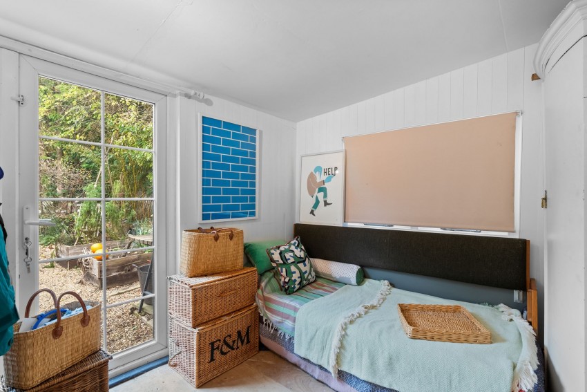 Images for High Street, Barrington, CB22 EAID:4037033056 BID:df7a2b8e-b283-433c-96bc-9990089caf32