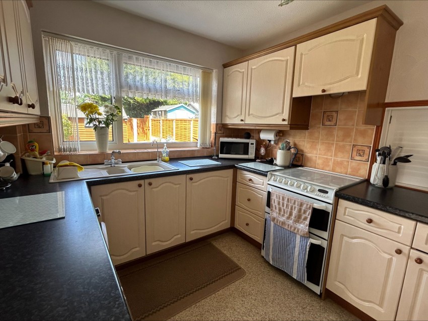 Images for Deans Close, Haverhill, CB9 EAID:4037033056 BID:2f5b1148-b901-4d34-9e72-64b6a96df570