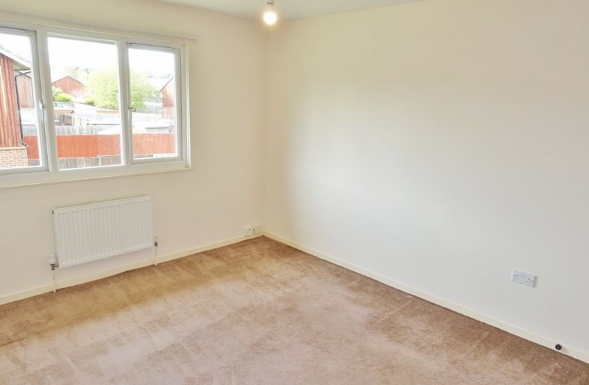 Images for Mill Reef Close, Newmarket, CB8 EAID:4037033056 BID:e22d2fe2-cd8a-4ee5-877e-aff44adbf8aa