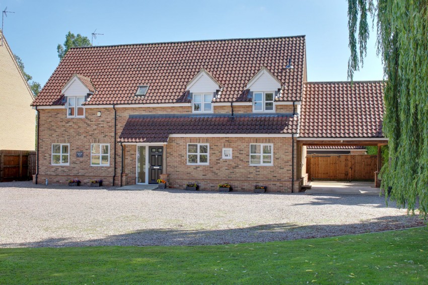Images for Barton Green, Wisbech, PE13 EAID:4037033056 BID:1d497ef6-e698-4427-833a-3b42529ac059